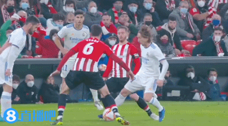 2025普斯卡什候选：赖斯十分角任意球、亚马尔加泰德比圆月弯刀